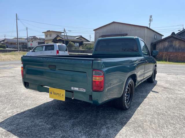 Toyota Hilux 6