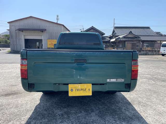 Toyota Hilux 7