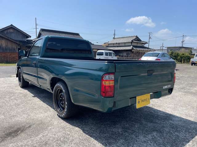 Toyota Hilux 8