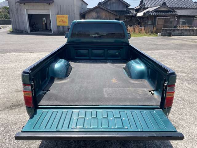 Toyota Hilux 10