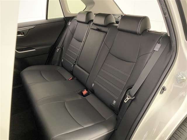 Toyota RAV4 10