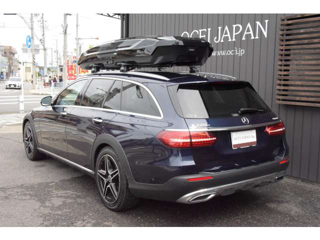 Mercedes-Benz E-Class All-Terrain 6