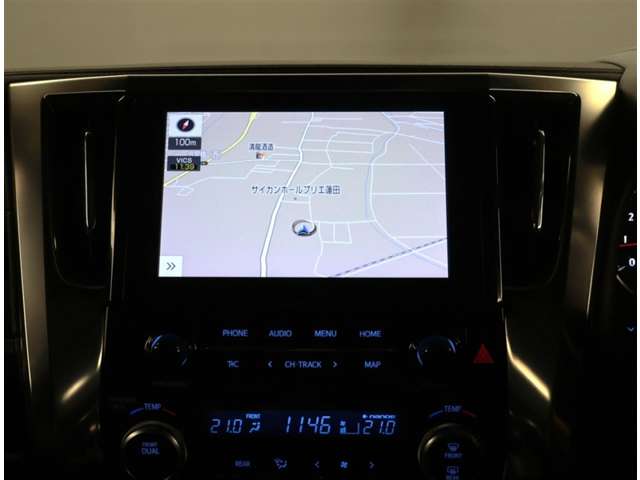Toyota Alphard 8