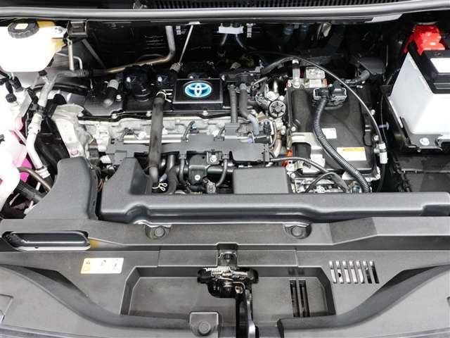 Toyota Voxy 11