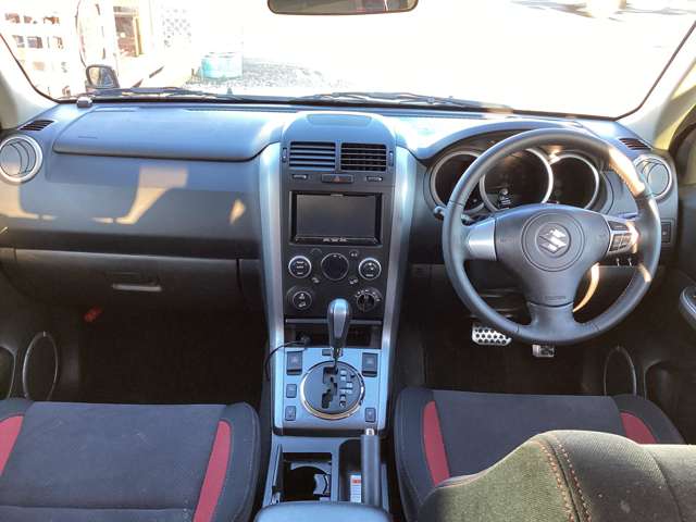 Suzuki Escudo 10