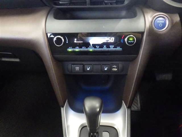 Toyota Yaris Cross 9