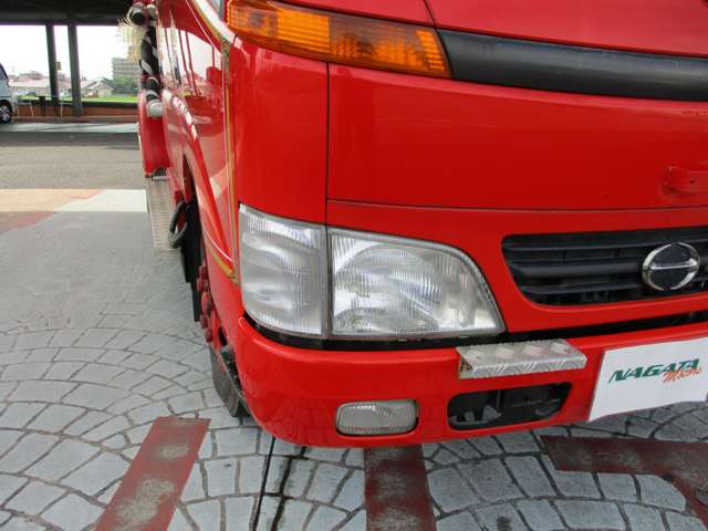 Hino Dutro 10