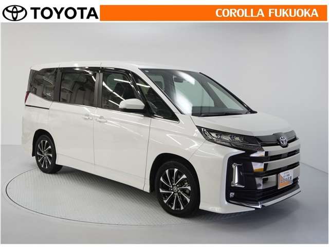 Toyota Noah 10