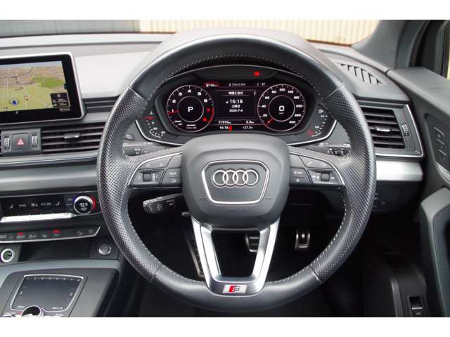 Audi Q5 5