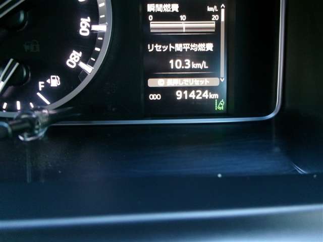 Toyota Hiace Van 10