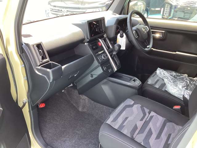 Daihatsu Taft 8