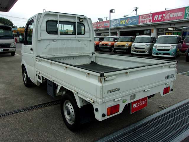 Mazda Scrum Truck 3