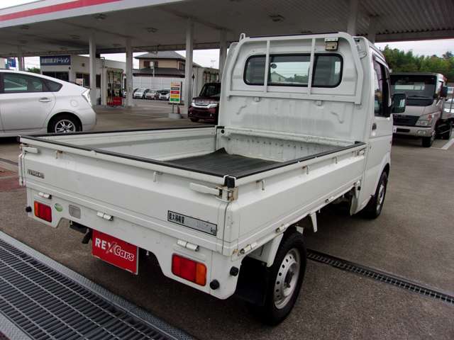 Mazda Scrum Truck 5