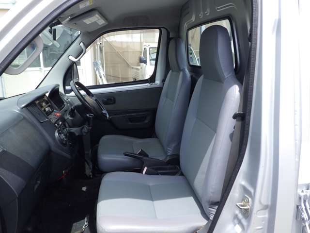 Toyota Light Ace Truck 11