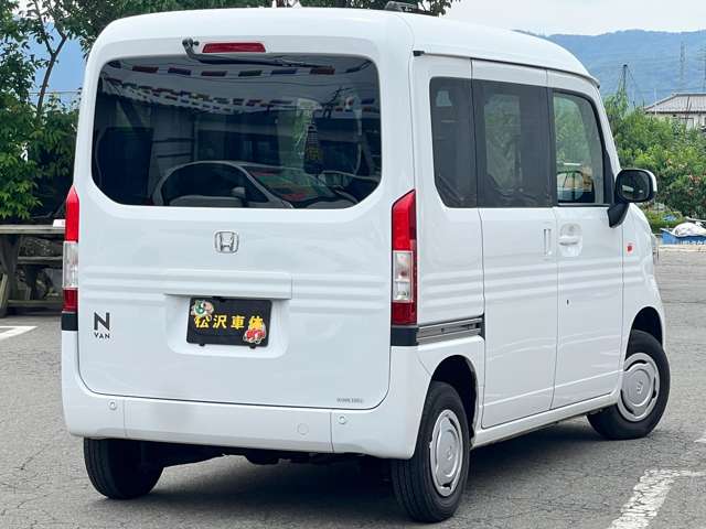 Honda N-VAN 8