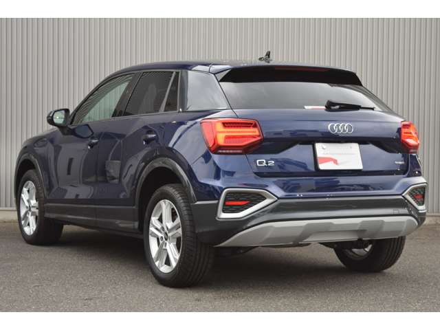Audi Q2 10