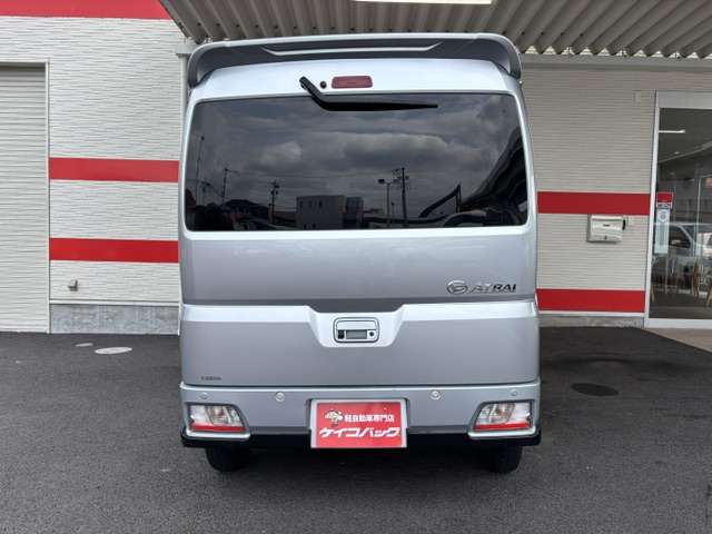 Daihatsu Atrai 10