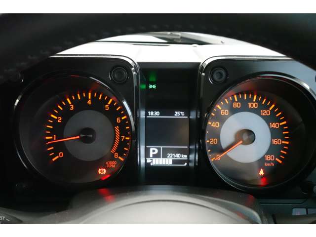 Suzuki Jimny Sierra 8