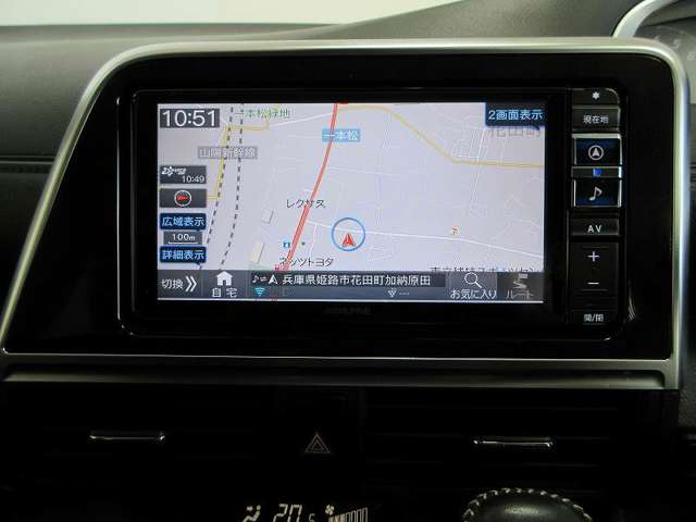 Toyota Sienta 12