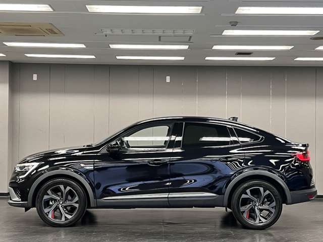 Renault Arkana 10