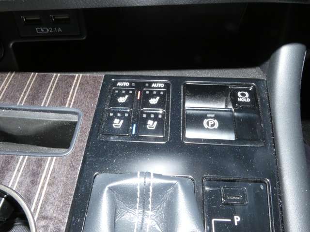 Lexus RX 7