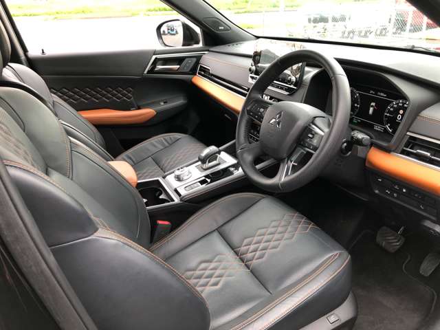 Mitsubishi Outlander 12