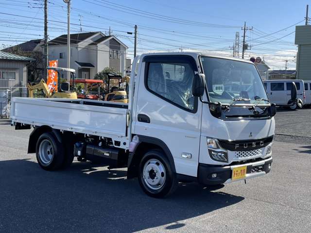 Mitsubishi Fuso Canter 4