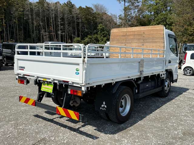 Mitsubishi Fuso Canter 5