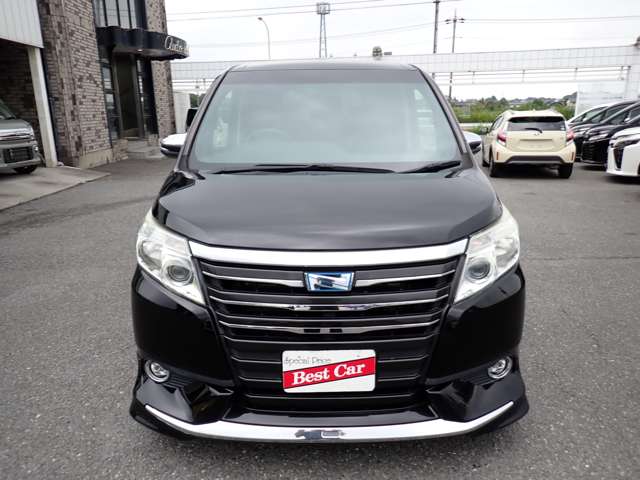 Toyota Noah 2