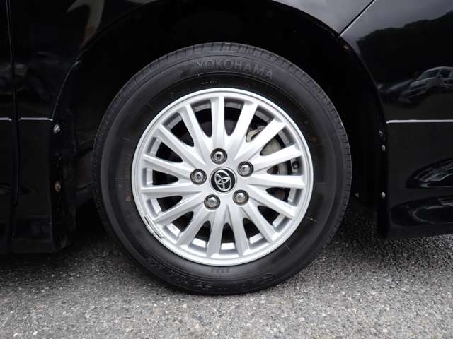 Toyota Noah 9