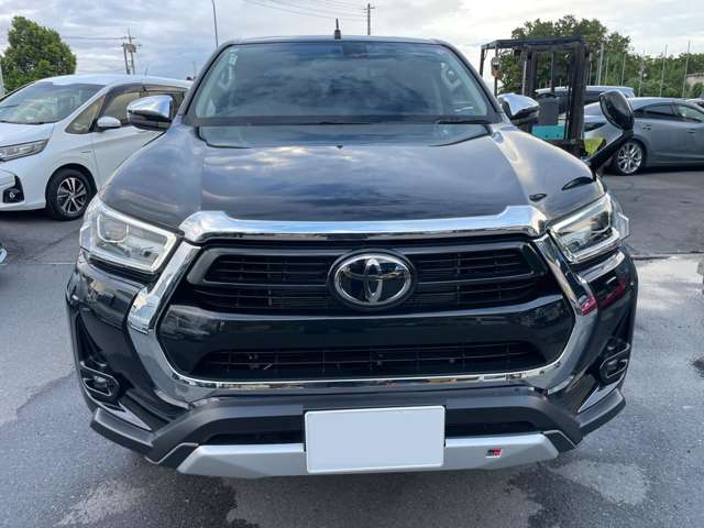 Toyota Hilux 2