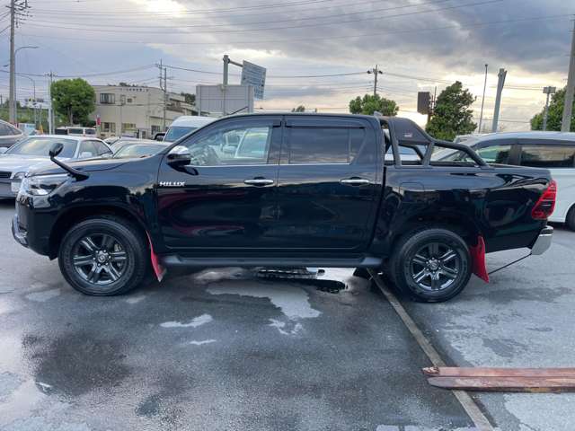 Toyota Hilux 6
