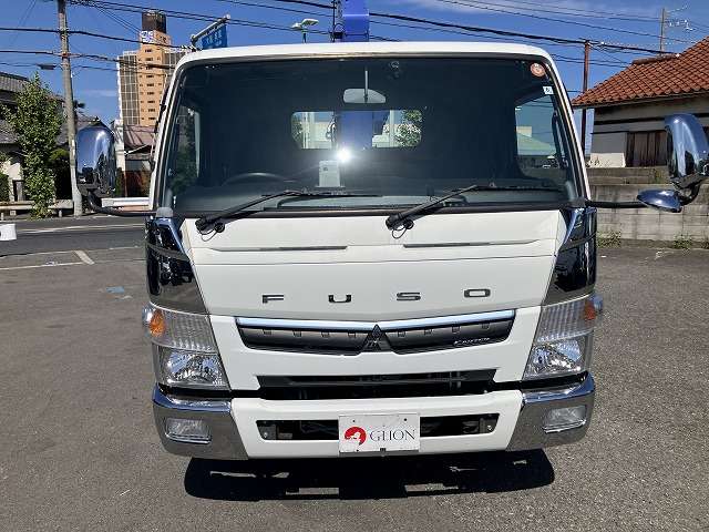 Mitsubishi Fuso Canter 2