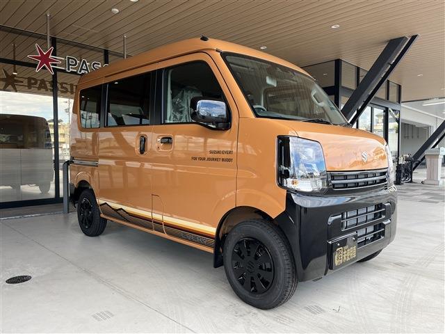 Suzuki Every 8