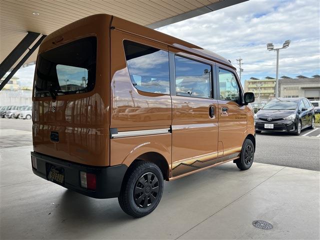 Suzuki Every 9
