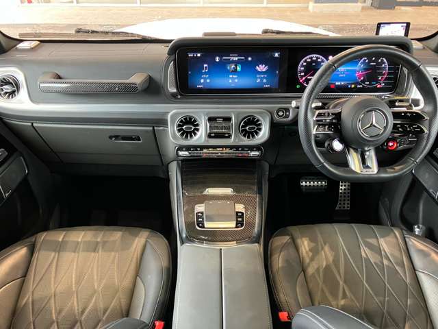 Mercedes-Benz G-Class 9