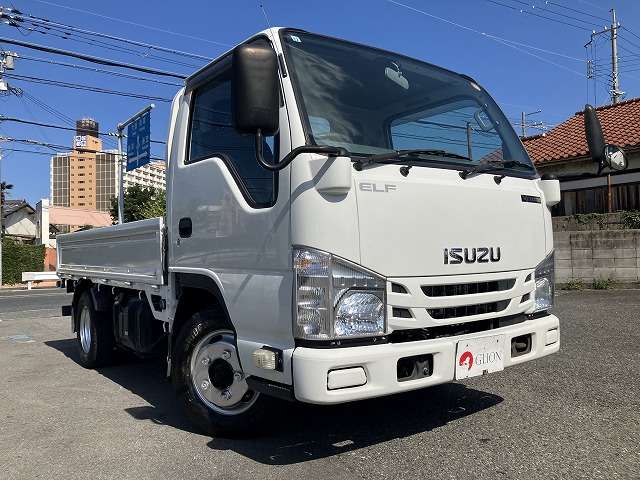 Isuzu Elf 3