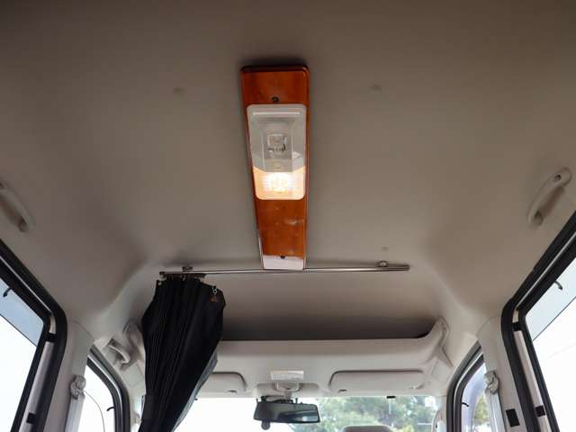 Nissan NV100 Clipper 12