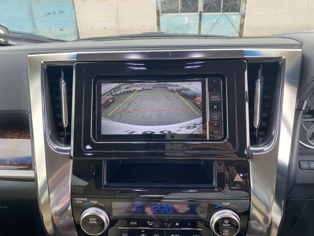 Toyota Alphard 7