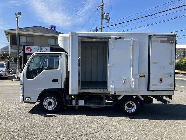 Isuzu Elf 11
