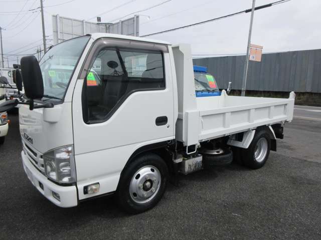 Isuzu Elf 10