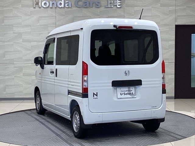 Honda N-VAN 9