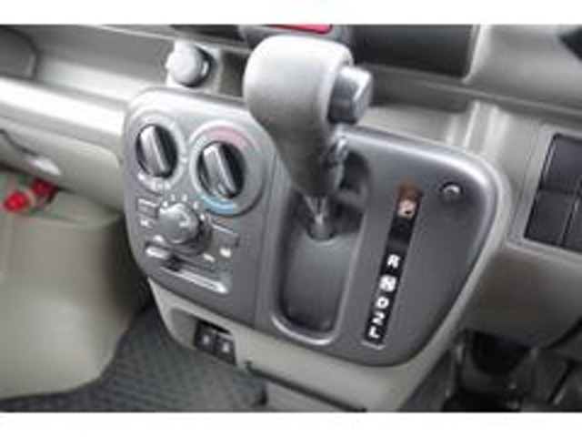 Suzuki Every 9