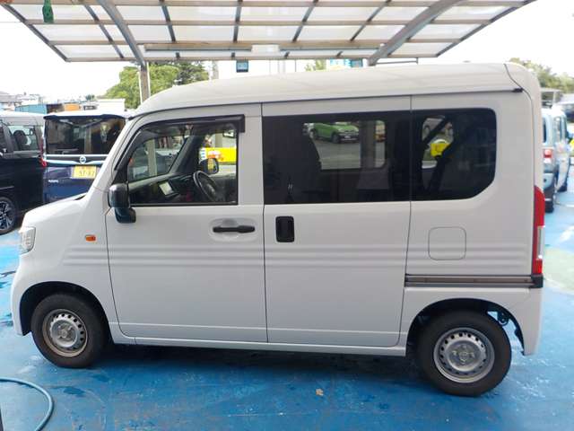 Honda N-VAN 10