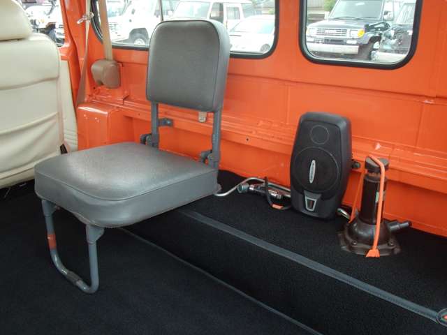 Toyota Land Cruiser 40 12