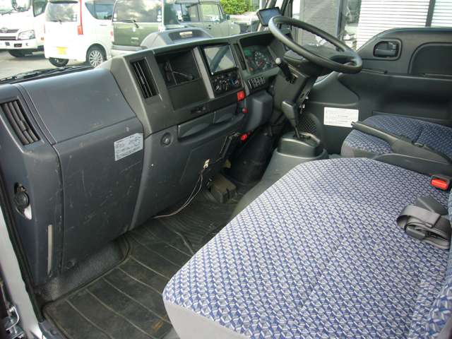 Nissan Atlas 3