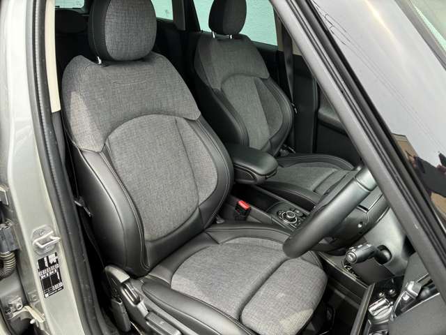 MINI Crossover 12