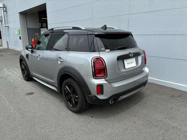 MINI Crossover 5