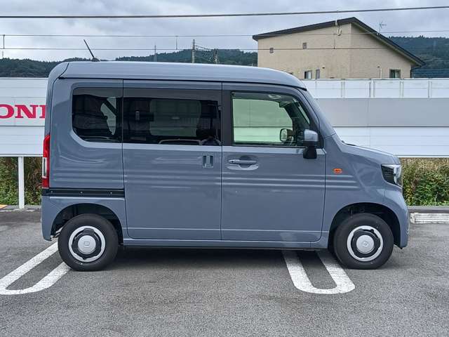 Honda N-VAN 9