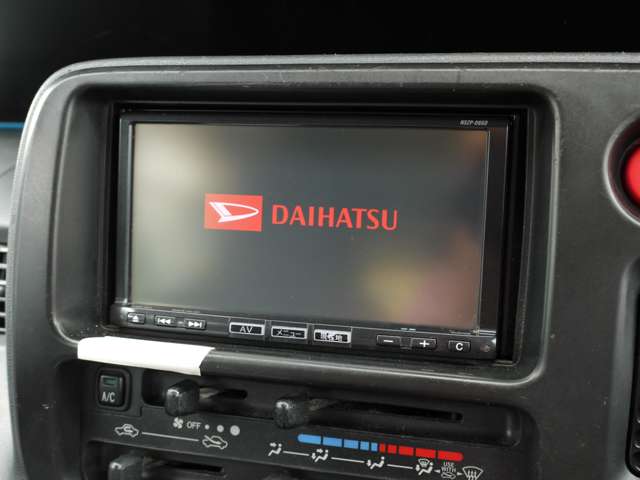 Daihatsu Hijet Cargo 7